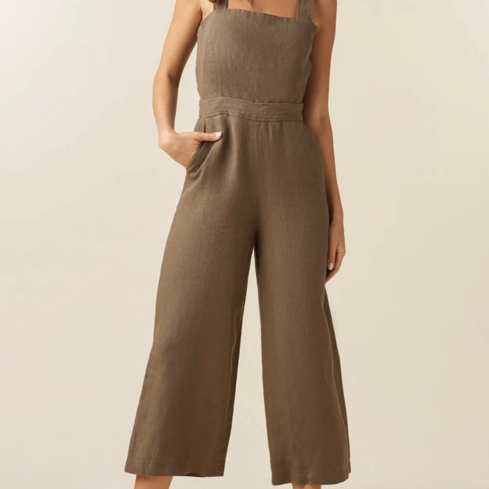 VETTA Linen Two Piece Apron Jumpsuit in Dusty Green